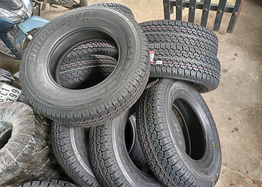 thong-so-lop-o-to-245-70R16-Bridgestone