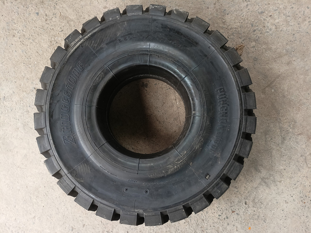 thong-so-ky-thuat-lop-xe-nang-650-10-BRIDGESTONE