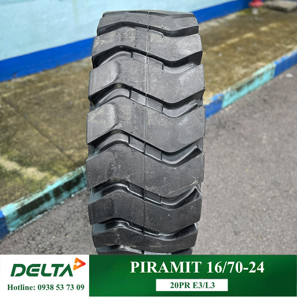 LỐP XE XÚC LẬT PIRAMIT 16/70-24 20PR E3/L3