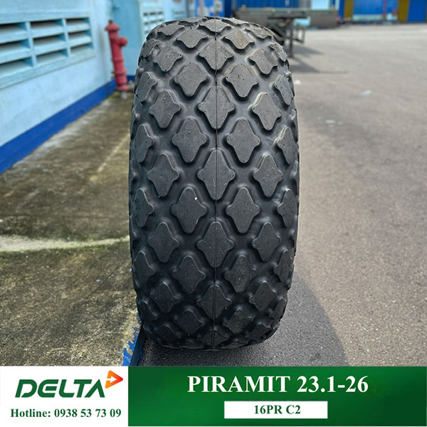 LỐP XE LU RUNG PIRAMIT 23.1-26 16PR C2