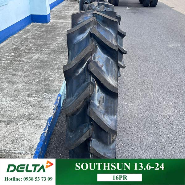 LỐP MÁY CÀY 13.6-24 SOUTHSUN GIÁ TỐT