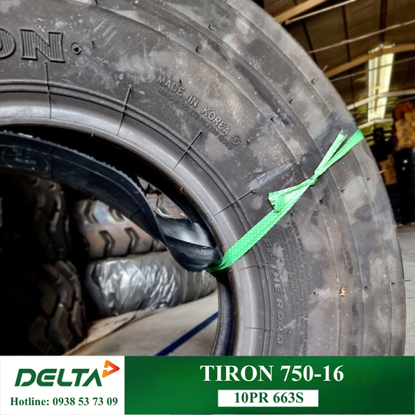 Lốp xe lu láng Tiron 750-16