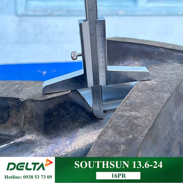 LỐP MÁY CÀY 13.6-24 SOUTHSUN GIÁ TỐT