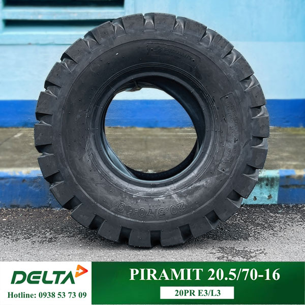LỐP XE XÚC LẬT PIRAMIT 20.5/70-16 20PR E3/L3
