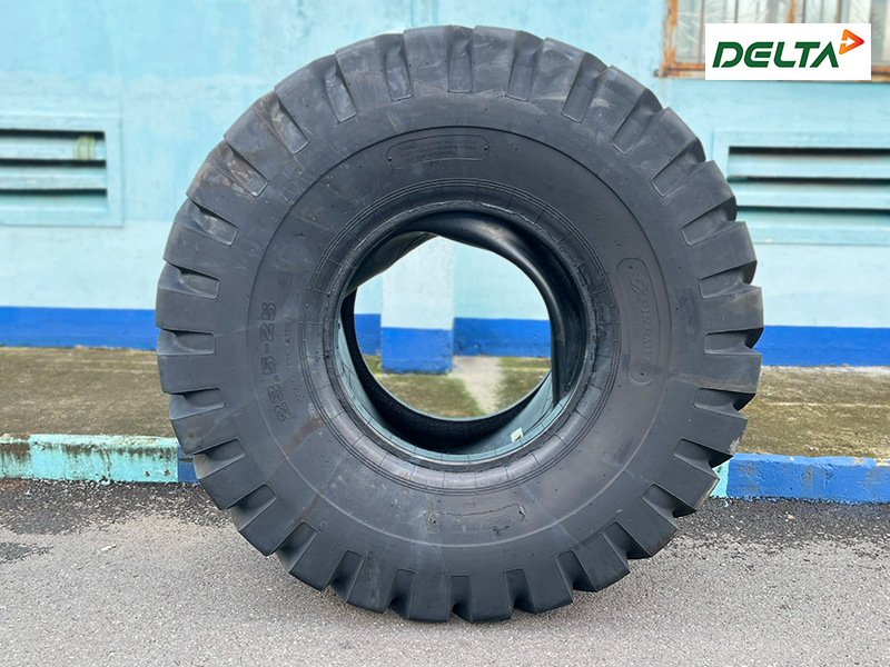 Lốp máy xúc lật LiuGong