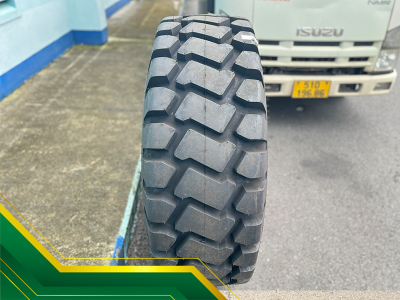 LỐP MÁY XÚC LẬT VOLVO