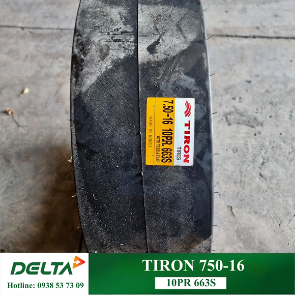 Lốp xe lu láng Tiron 750-16