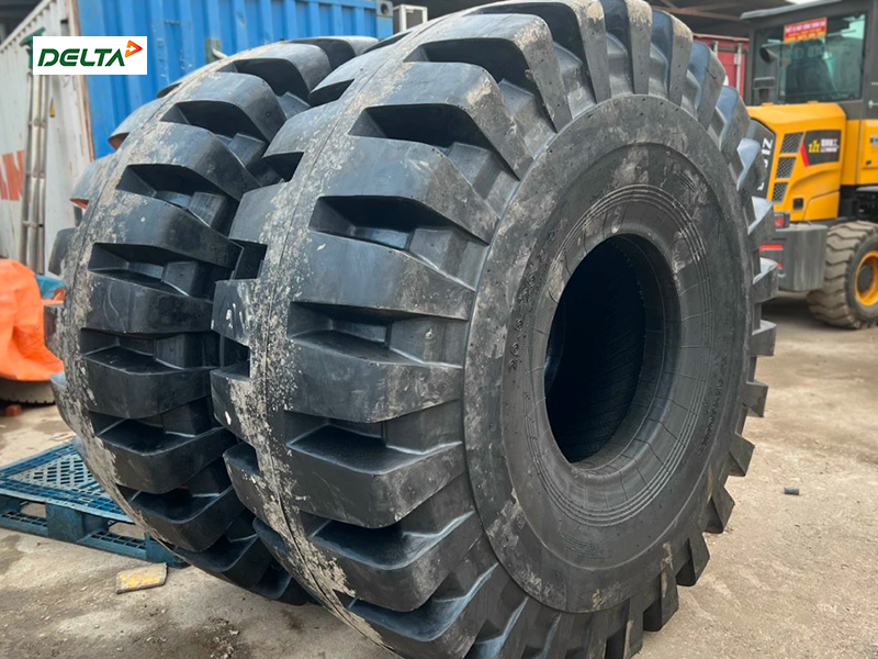 Lốp xúc lật tại An Giang