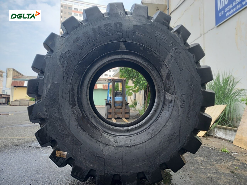 Lốp xúc lật tại Đồng Tháp