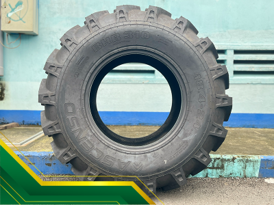 LỐP XÚC LẬT TẠI KHÁNH HÒA 