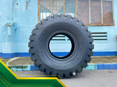 LỐP CHUYÊN DỤNG DÀNH CHO MÁY XÚC LẬT CATERPILLAR 