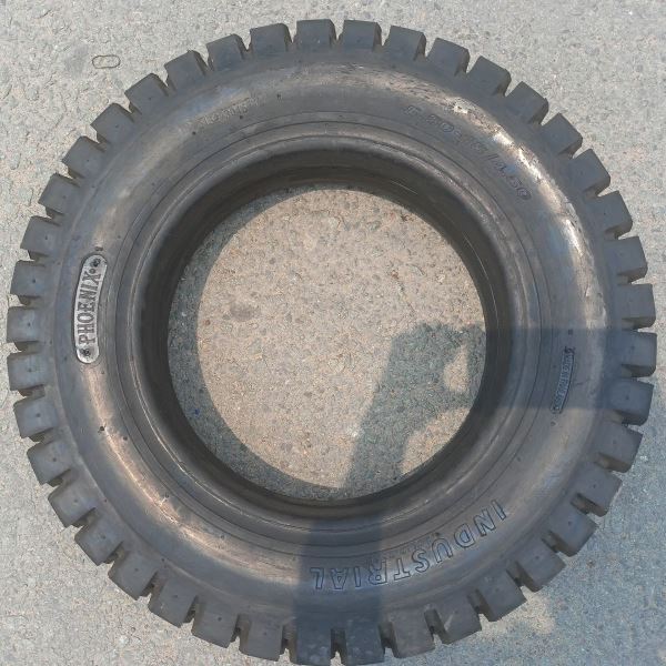 Lốp xe nâng Phoenix 5.50-15